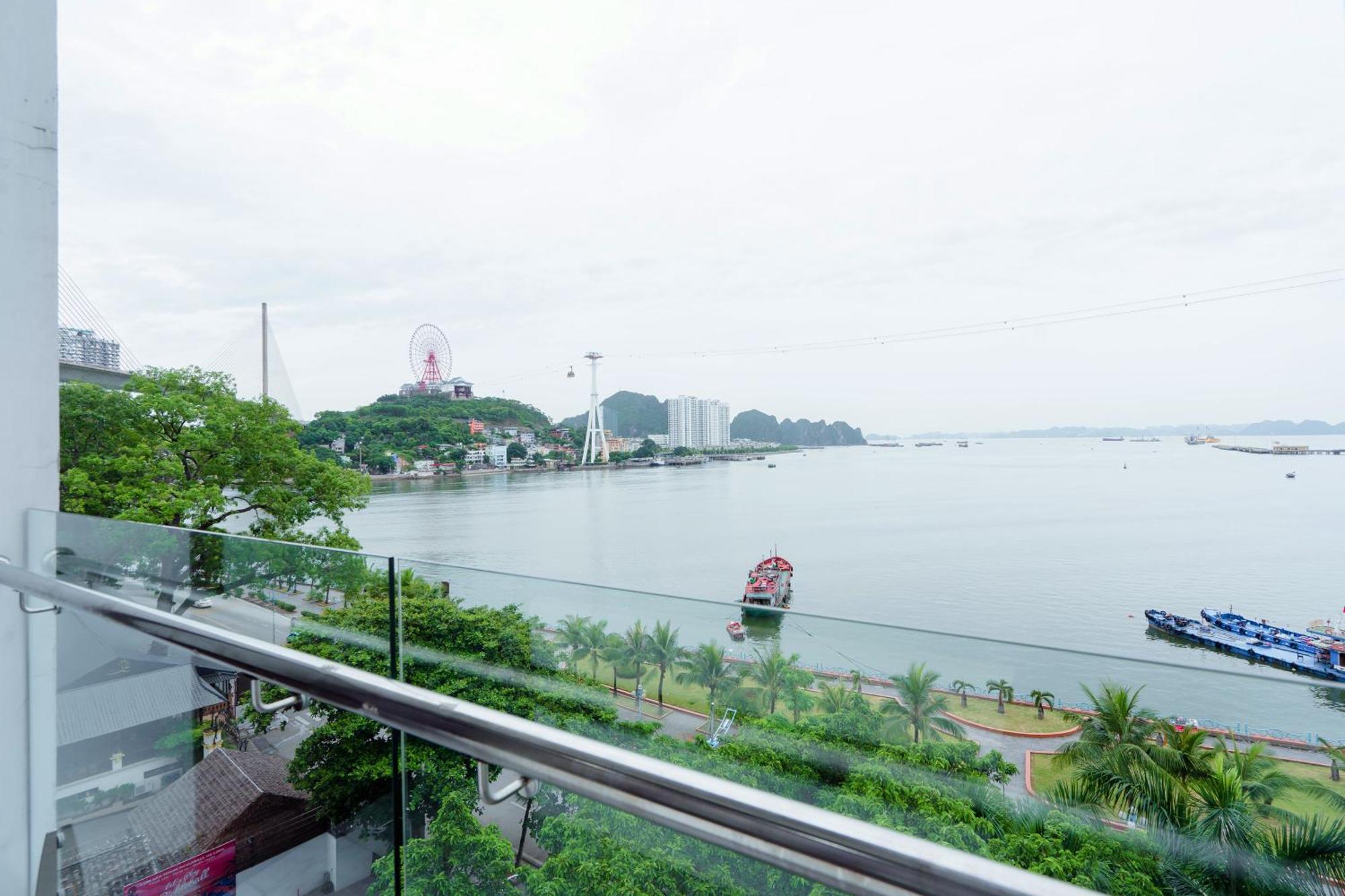 Bach Dang Ha Long Hotel Exterior photo